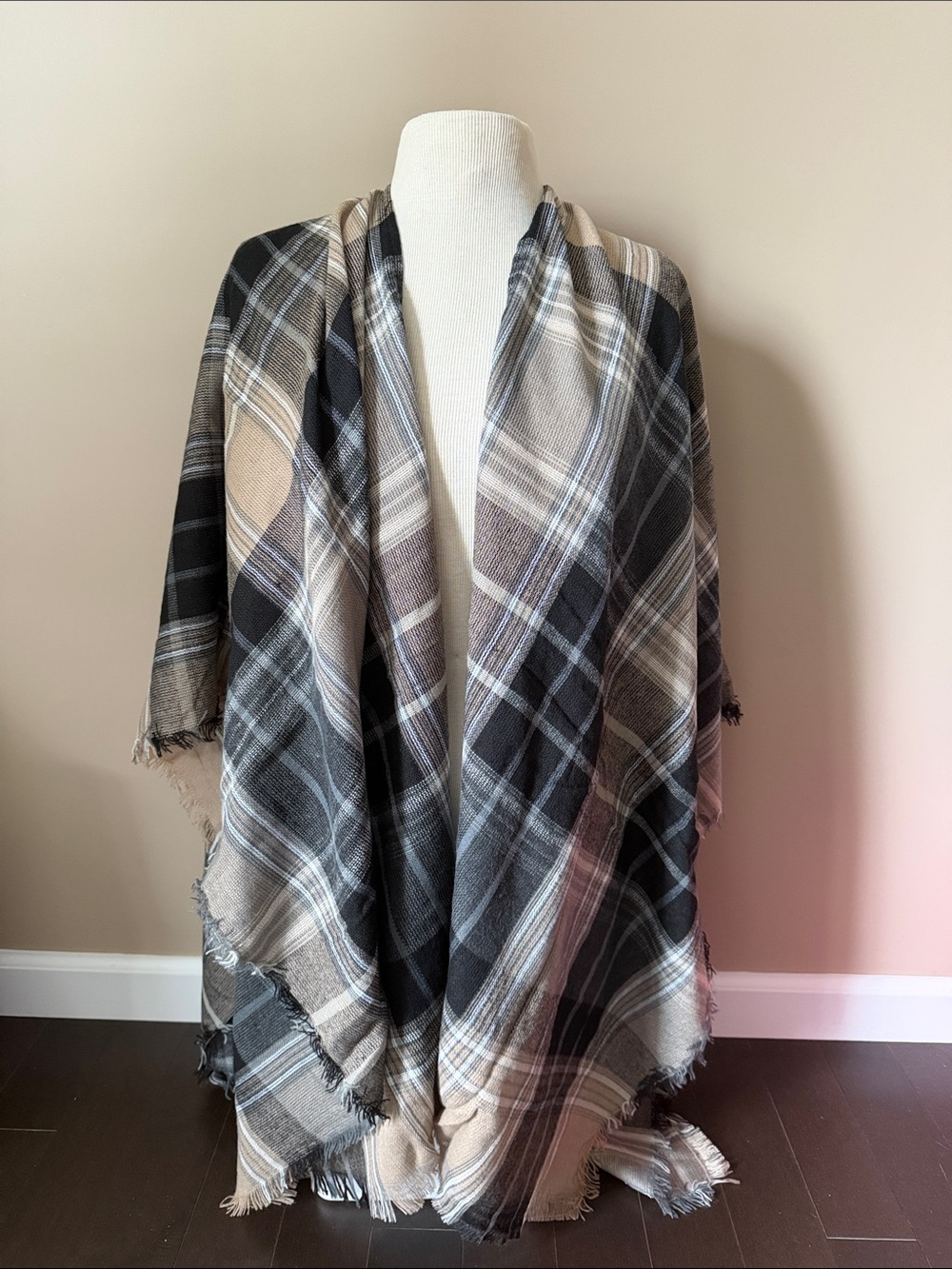 NWT Plaid Tan/Black/Cream soft Poncho/Shawl w/fringe One size fits all
